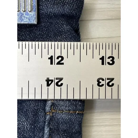 American Eagle Shorts Womens 00 Dark Wash Denim Next Level Stretch Rolled Casual - Picture 4 of 12